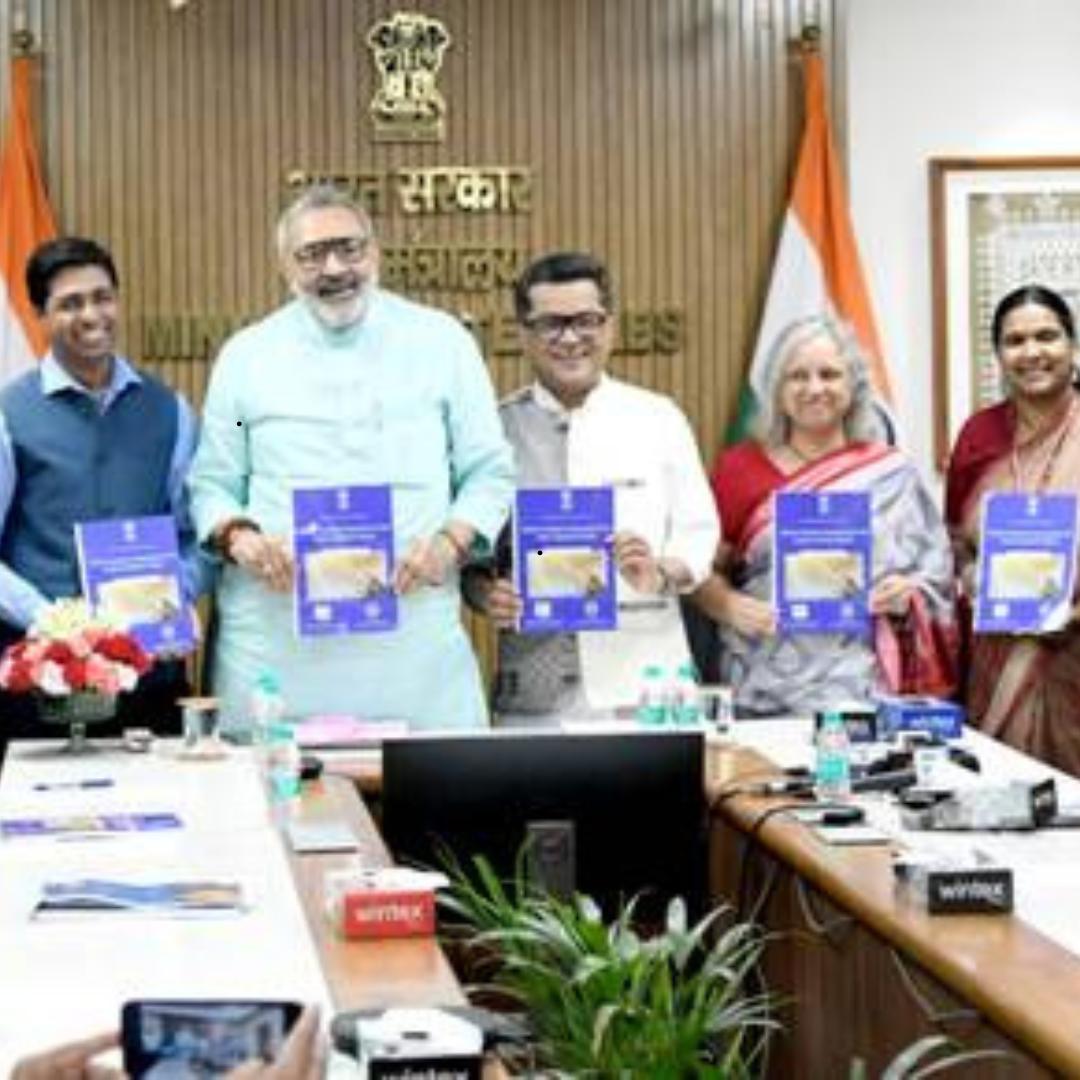 Giriraj Singh Launches Handloom Carbon Footprint Guide Giriraj Singh